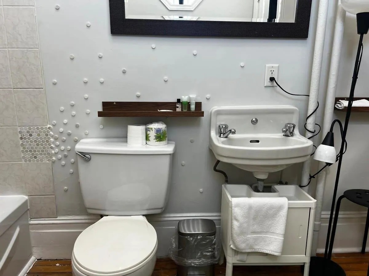 Apartmán Timeless Comfort, Downtown Living, Apt#2 At The Inglis Heritage Halifax Kanada